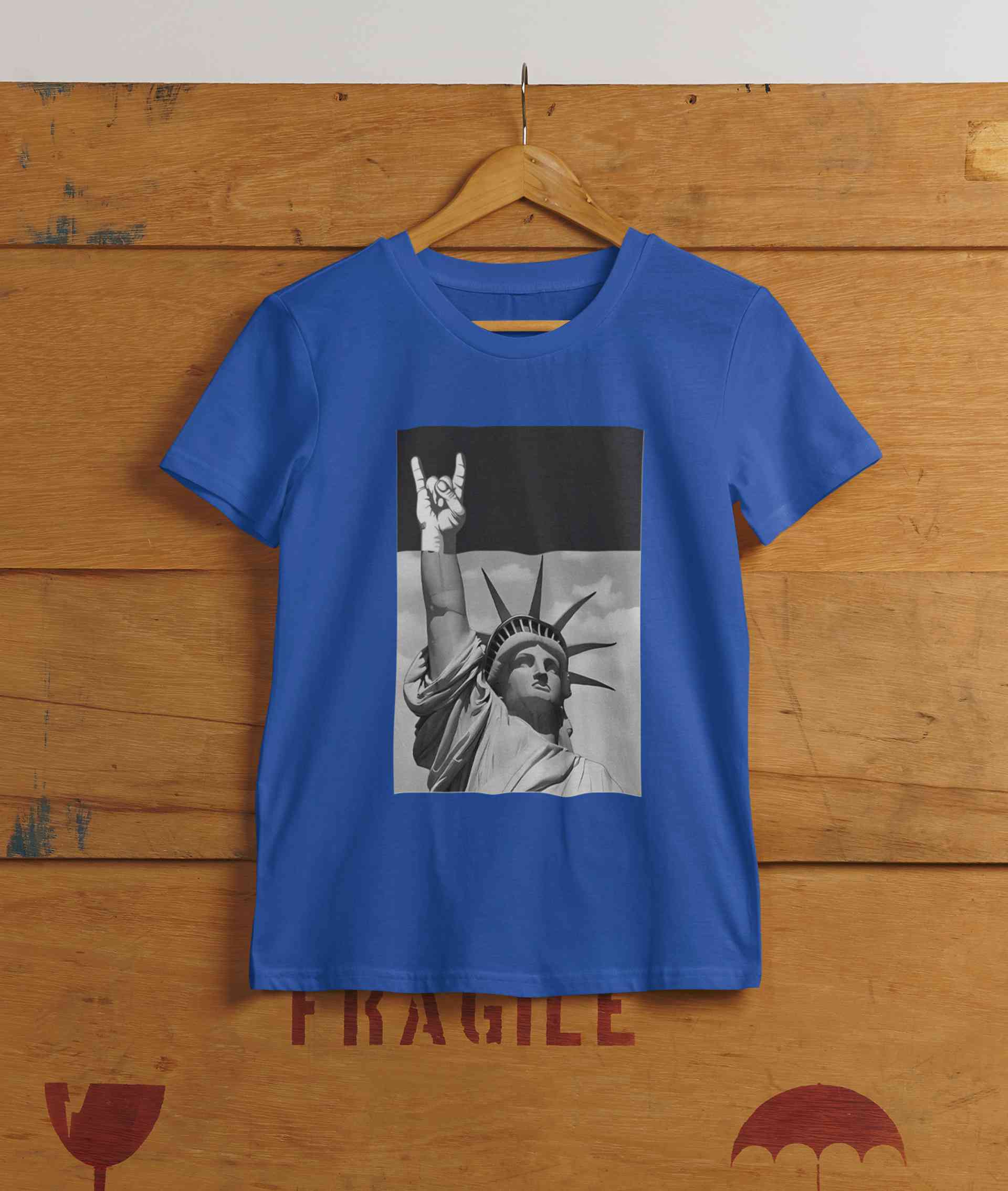 Statue Of Liberty Print Mens Half Sleeves T-shirt- FunkyTeesClub