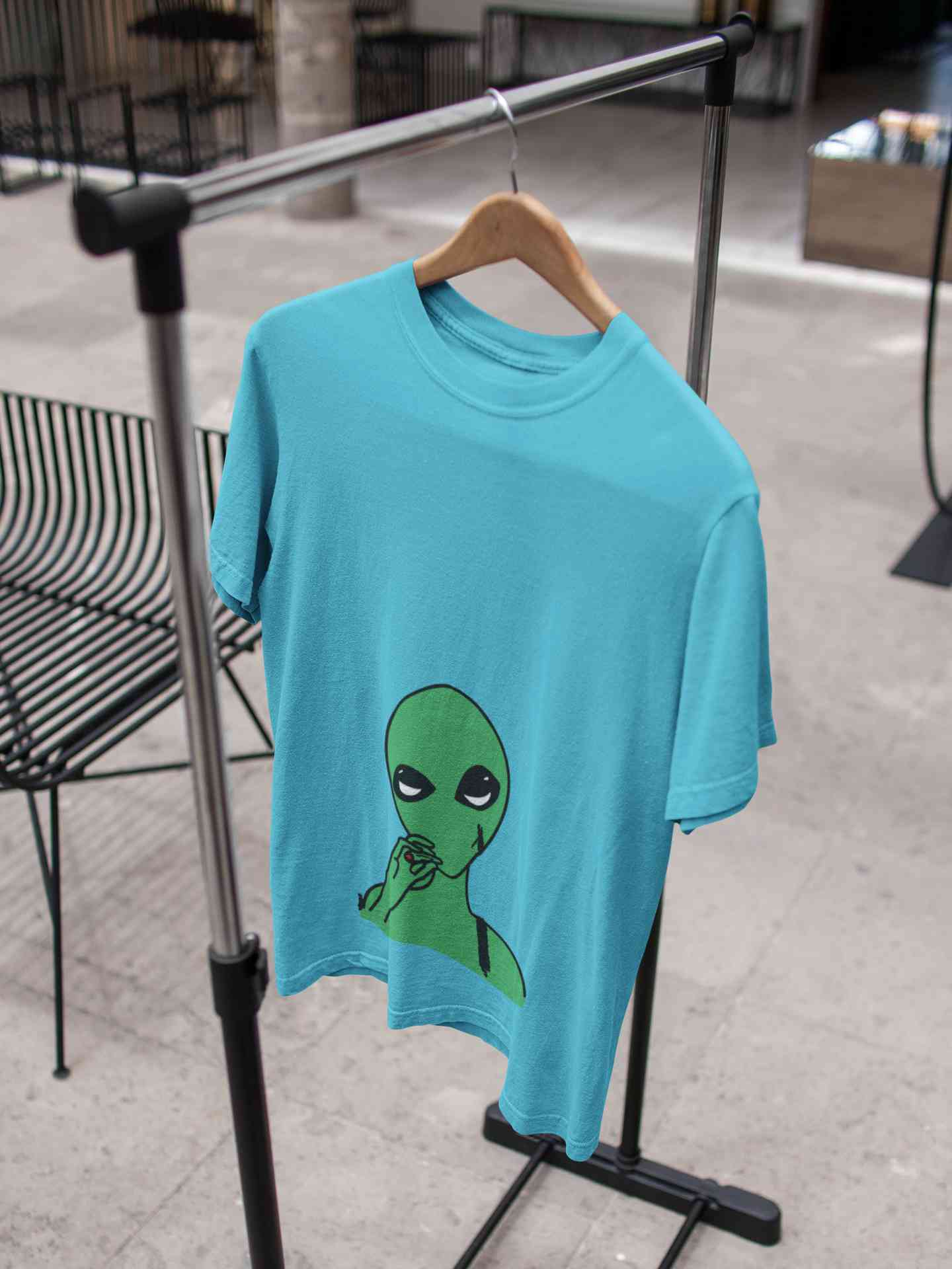 Alien Smoking Mens Half Sleeves T-shirt- FunkyTeesClub