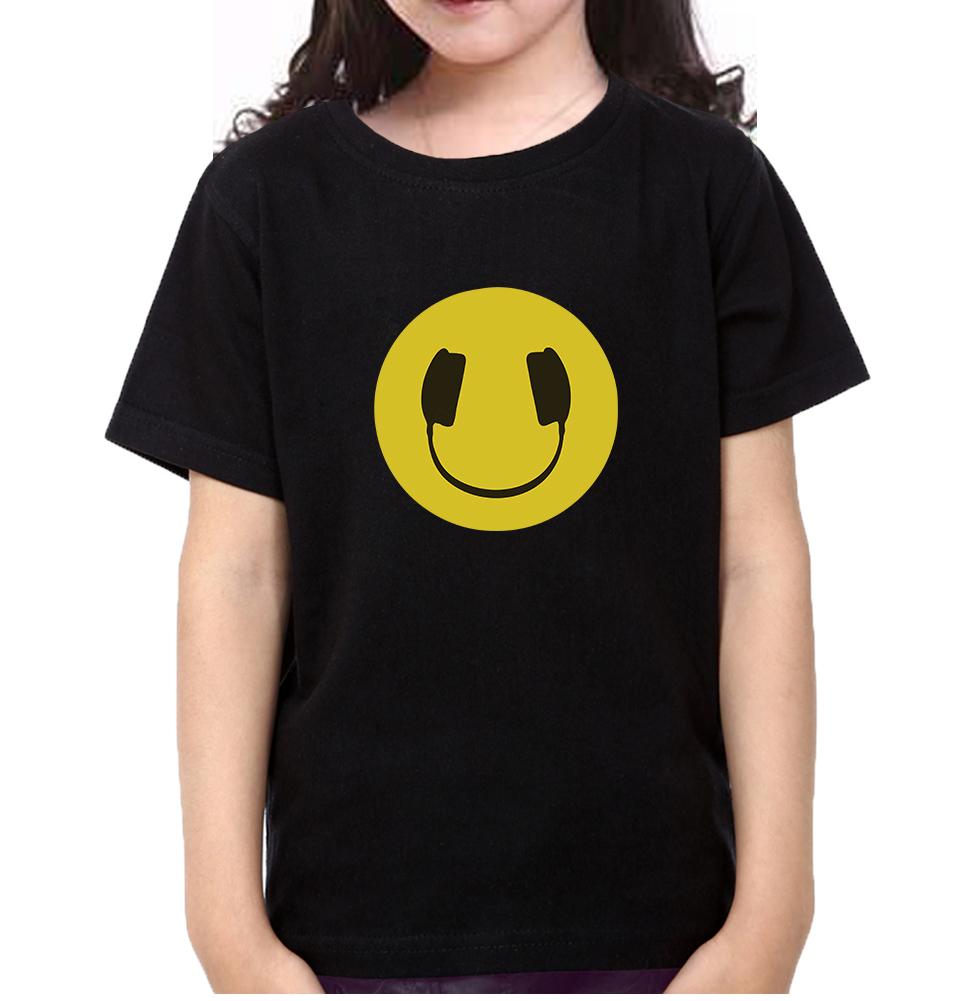 HeadPhone Eye Half Sleeves T-Shirt For Girls -FunkyTeesClub