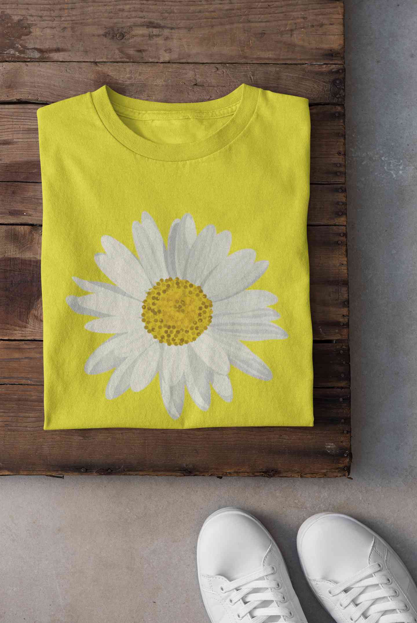 Cute Daisy Minimal Nature Cute Flower Graphic Women Half Sleeves T-shirt- FunkyTeesClub
