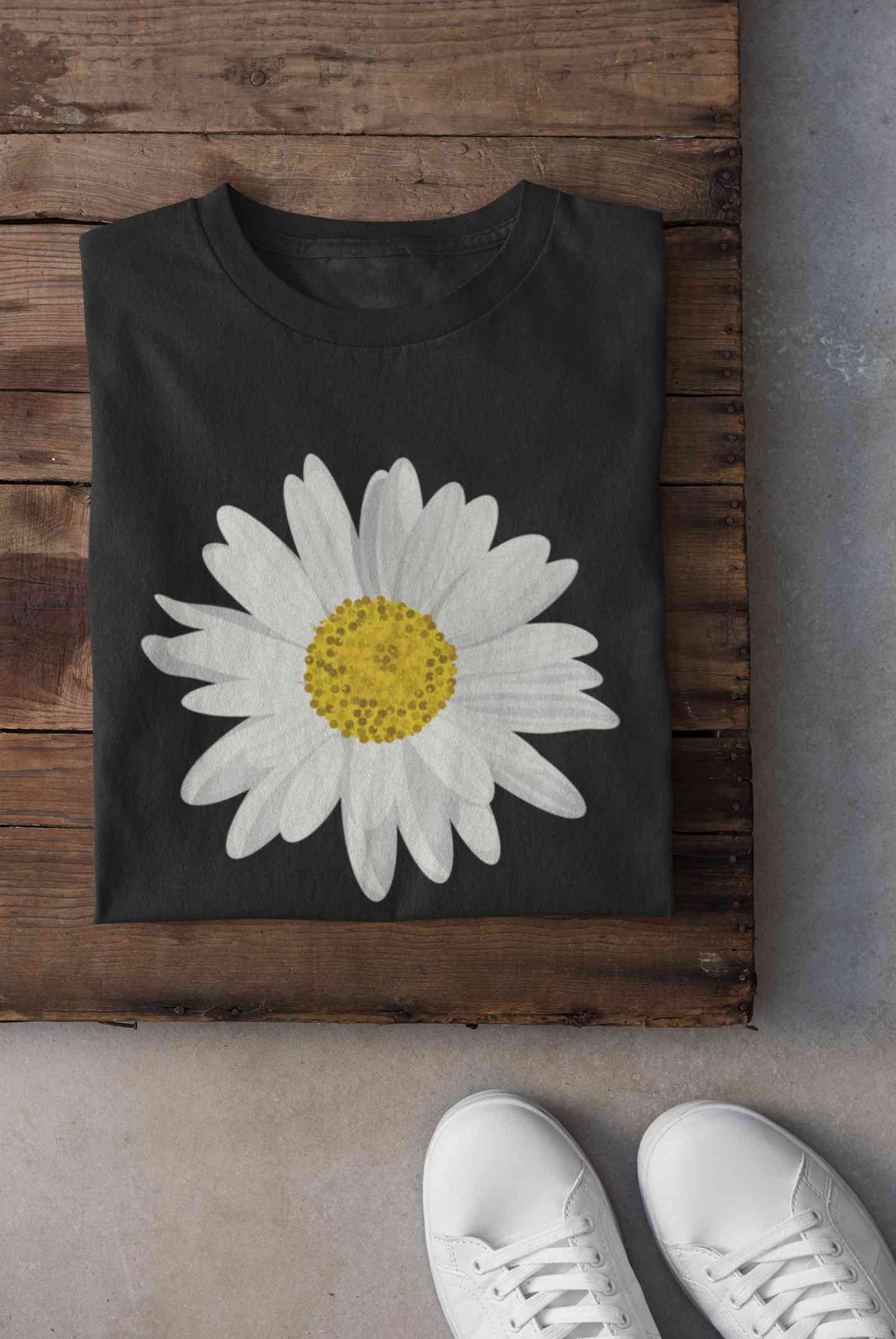 Cute Daisy Minimal Nature Cute Flower Graphic Women Half Sleeves T-shirt- FunkyTeesClub