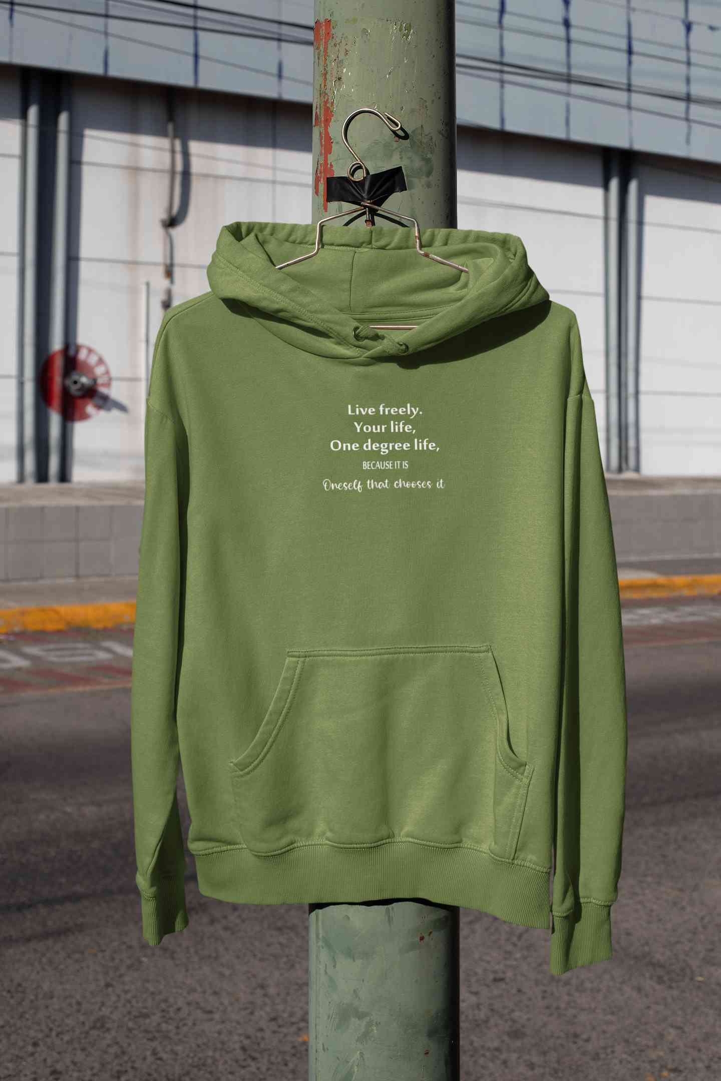 Live freely Men Hoodies-FunkyTeesClub