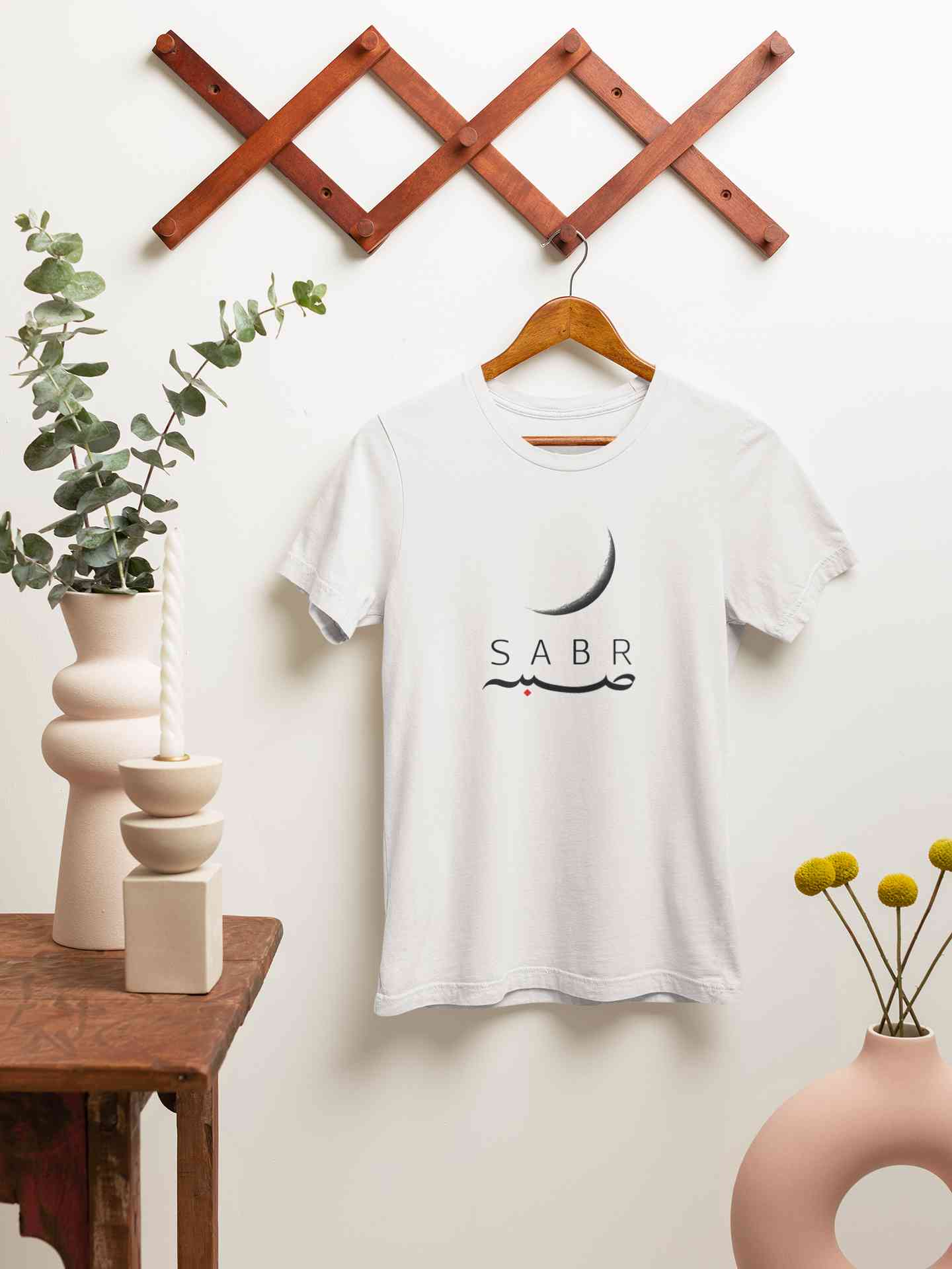 Sabr Urdu Word Mens Half Sleeves T-shirt- FunkyTeesClub