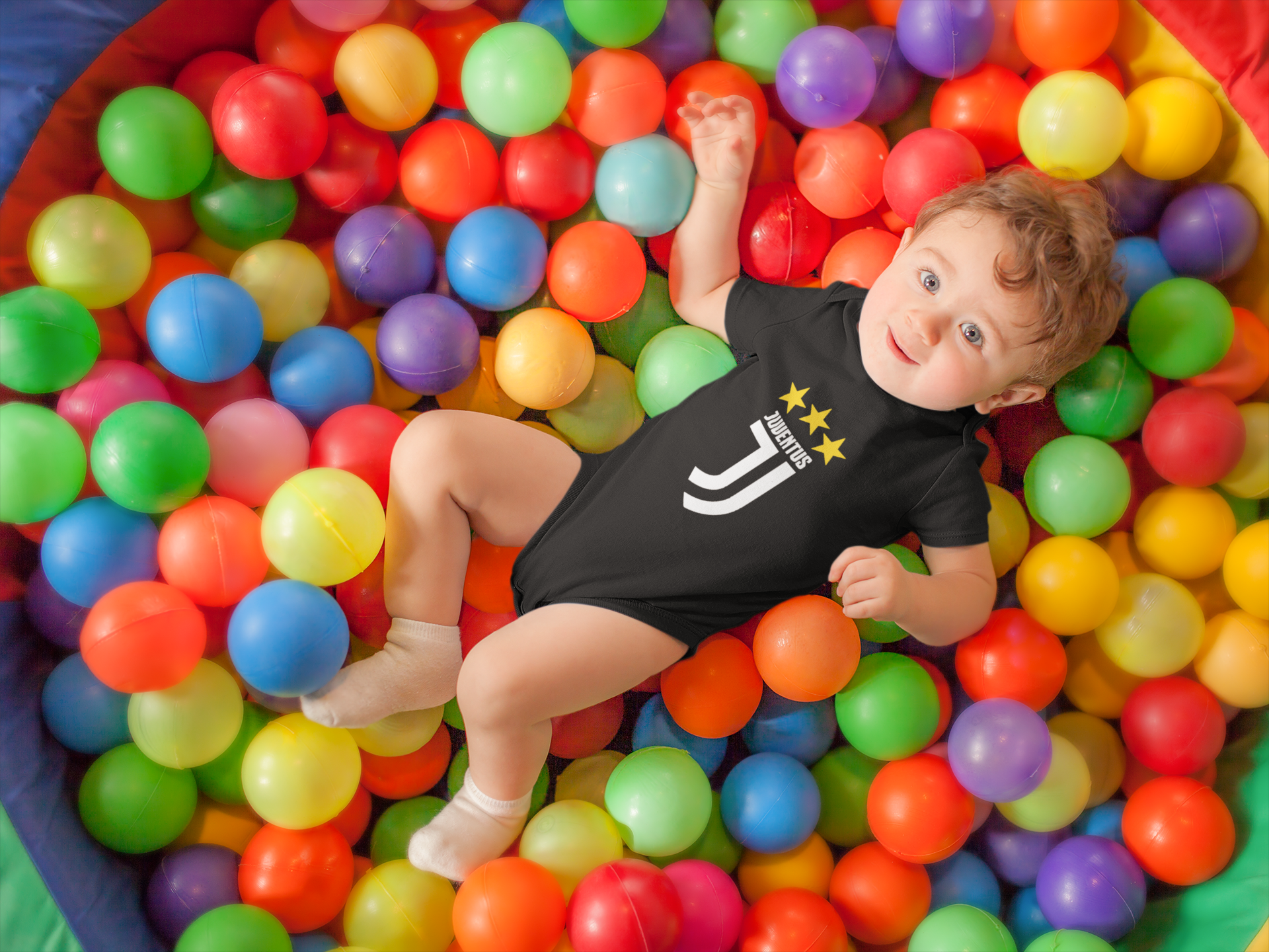 Juventus Black Rompers for Baby Boy - FunkyTeesClub