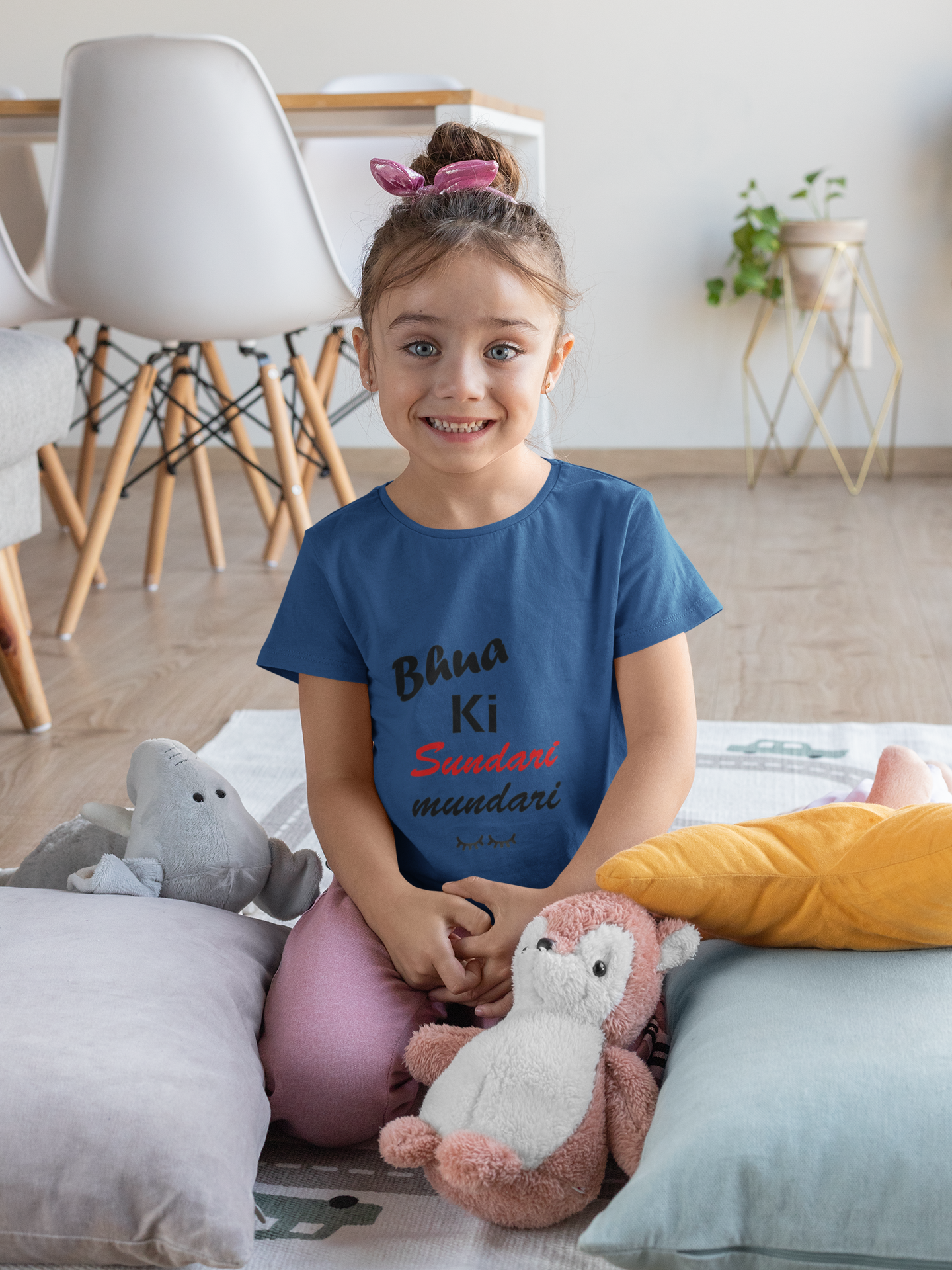 Bhua Ki Sundari Mundari Half Sleeves T-Shirt For Girls -FunkyTeesClub