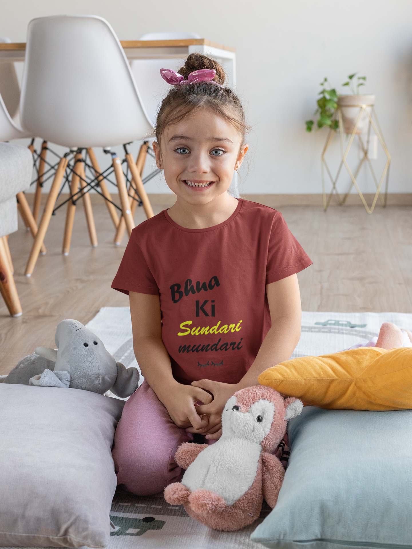 Bhua Ki Sundari Mundari Half Sleeves T-Shirt For Girls -FunkyTeesClub