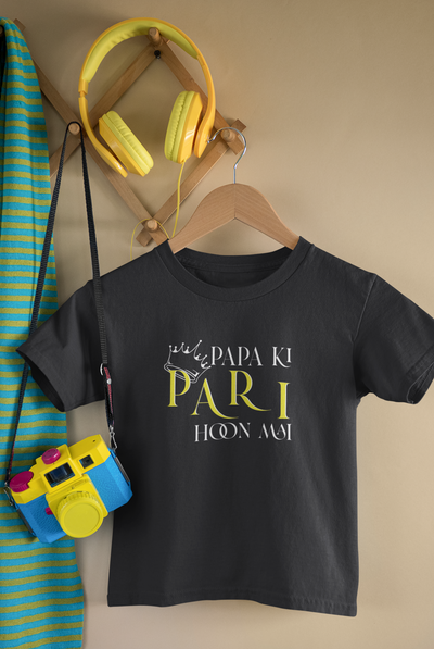 Papa Ki Pari Hu Mai Father and Daughter Black Matching T-Shirt- FunkyTeesClub