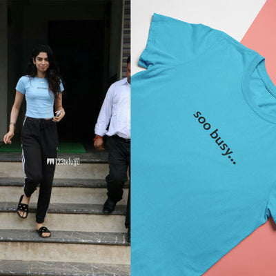 Soo Busy Khushi Kapoor Celebrity T-shirt- FunkyTeesClub