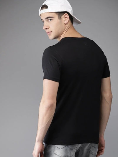Black Printed Stripe Minimal Round Neck Mens Half Sleeves T-shirt- FunkyTeesClub - Funky Tees Club