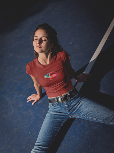 Smokey Lips Minimals Women Crop Top- FunkyTeesClub