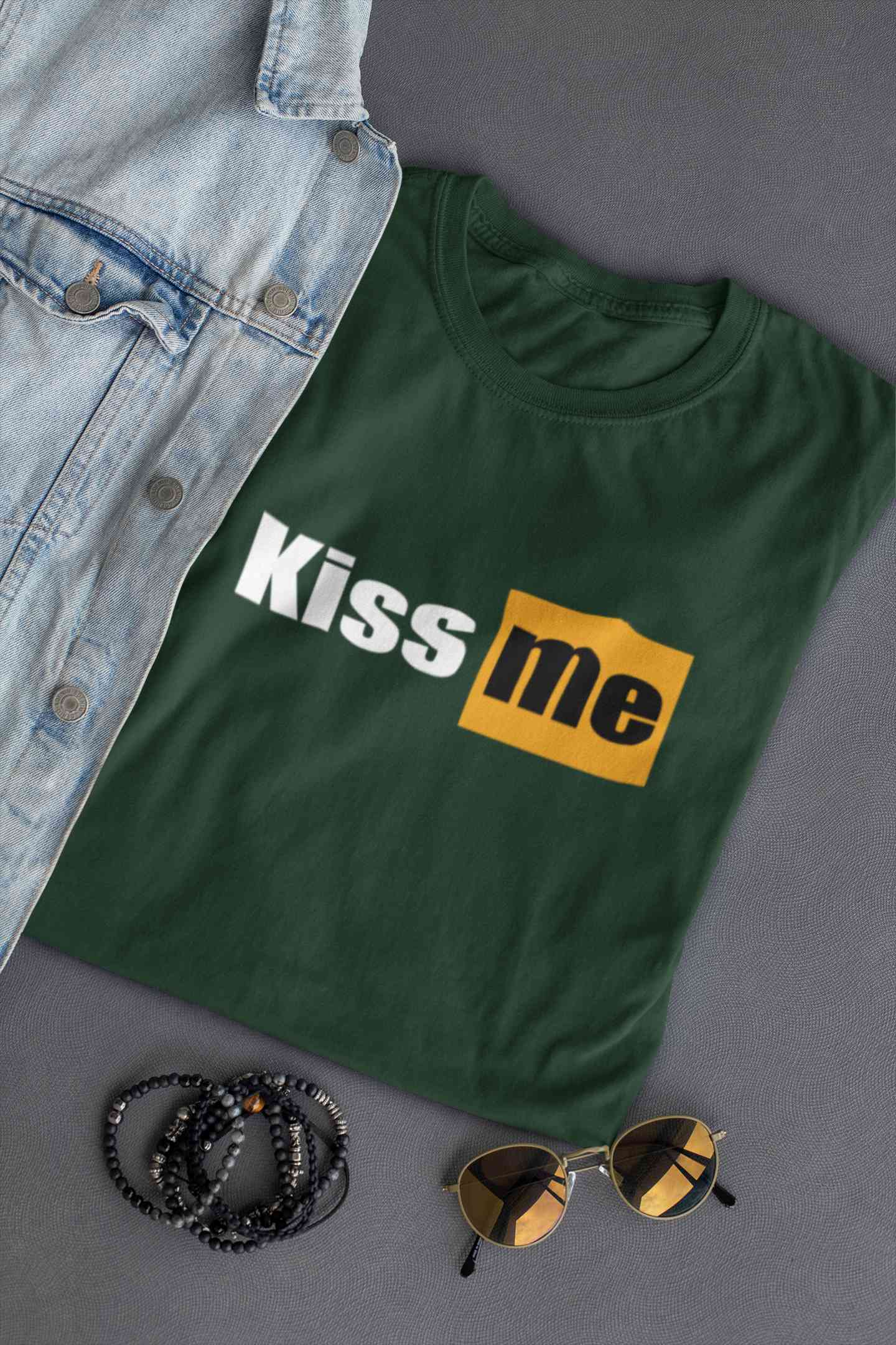 Kiss Me Minimals Mens Half Sleeves T-shirt- FunkyTeesClub
