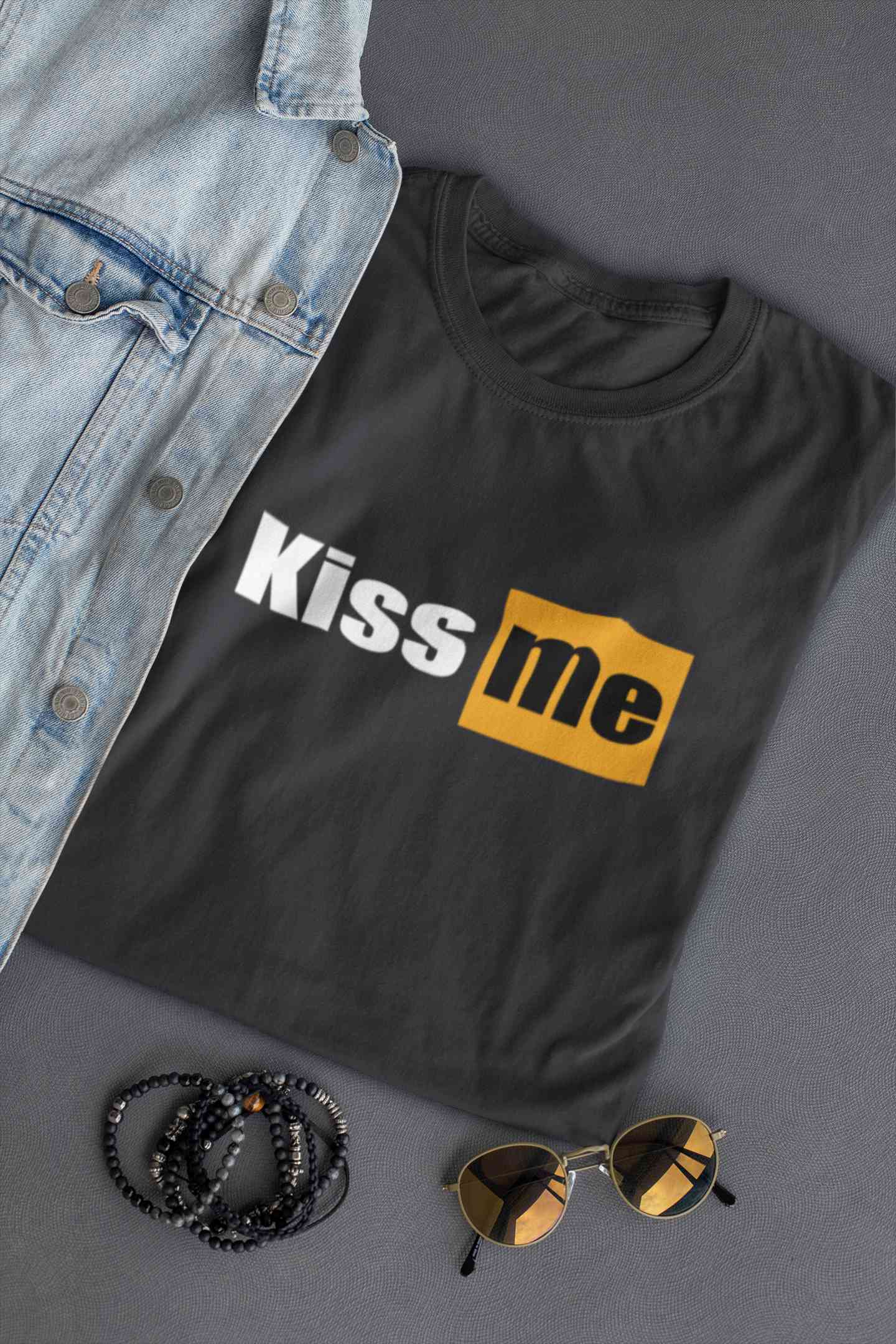 Kiss Me Minimals Mens Half Sleeves T-shirt- FunkyTeesClub