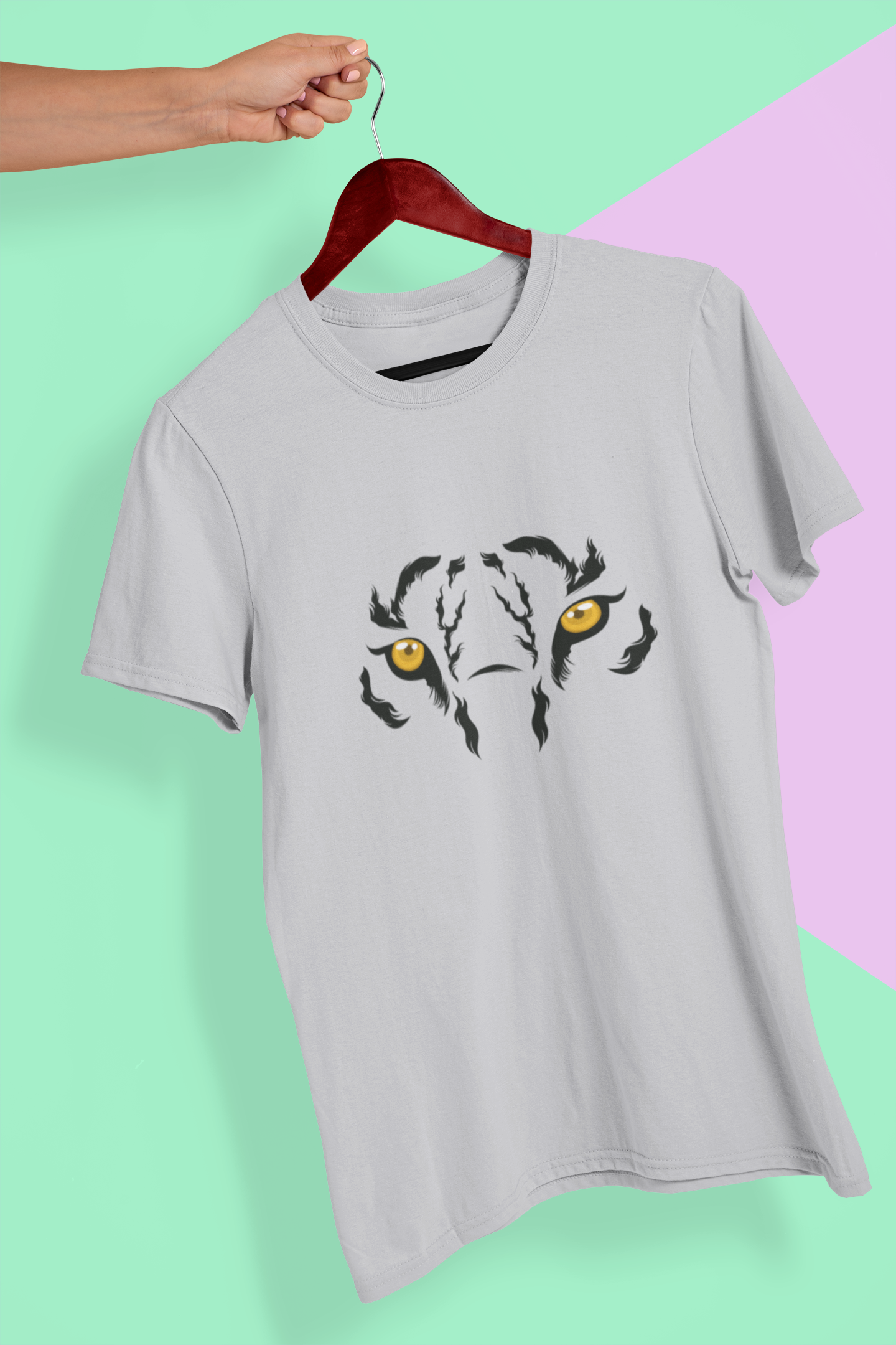 Tiger Mens Half Sleeves T-shirt- FunkyTeesClub