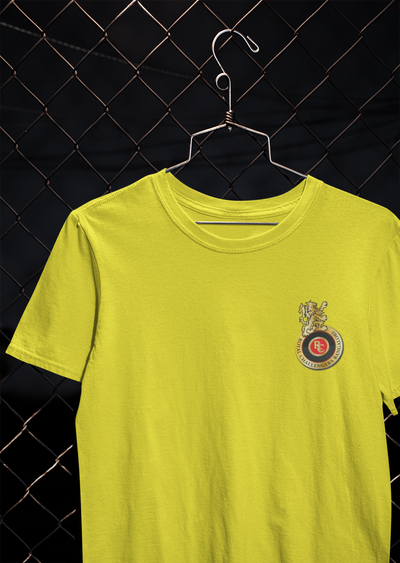 Rcb Logo Side Pocket Women Half Sleeves T-shirt- FunkyTeesClub