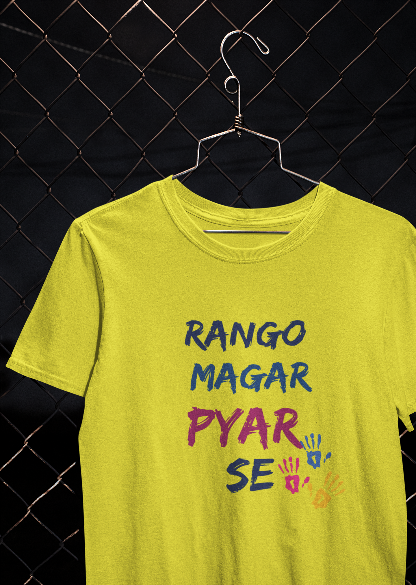 Rango Magar Pyaar Se Holi Mens Half Sleeves T-shirt- FunkyTeesClub
