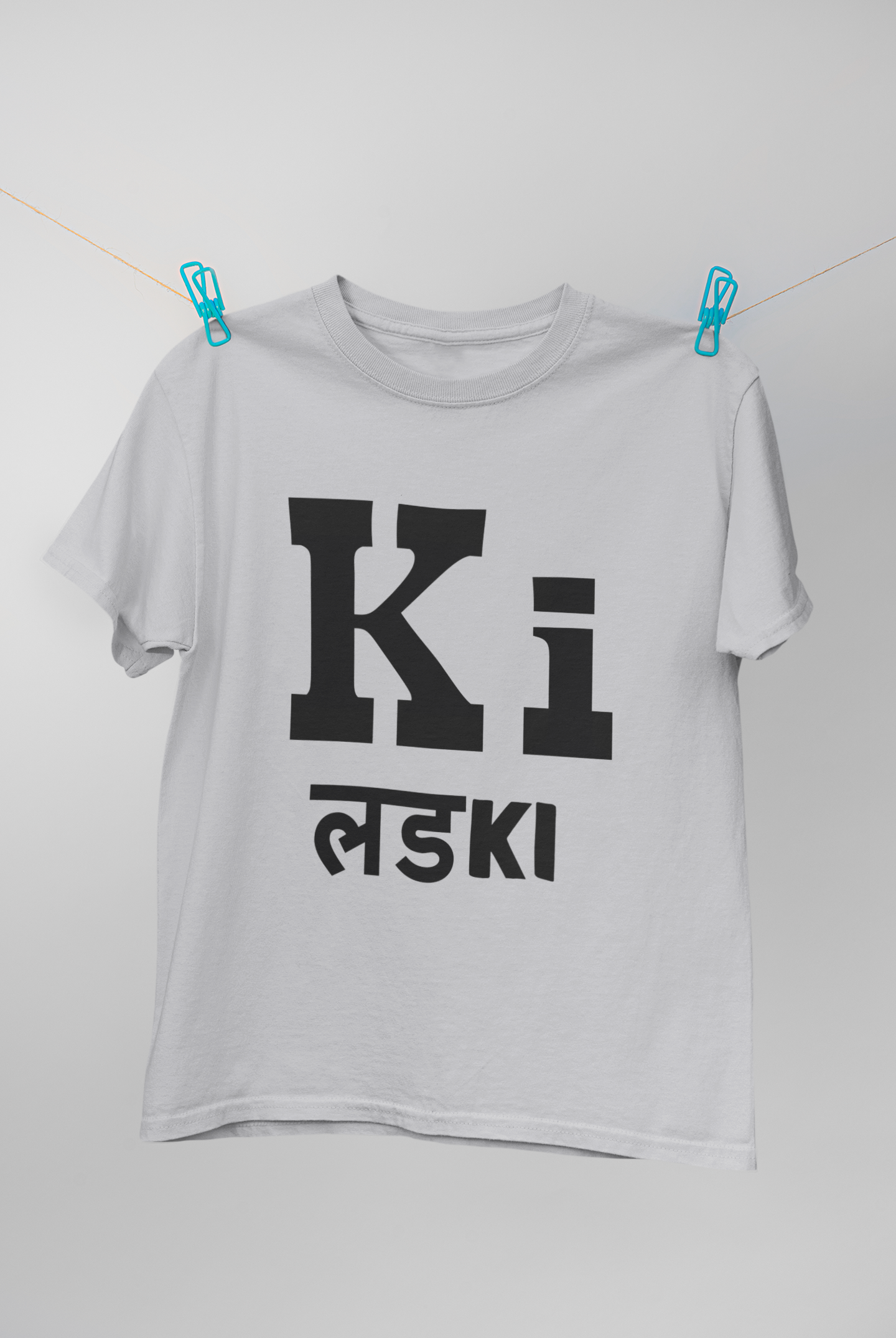 Ki Lad Ki Kareena Kapoor Celebrity T-shirt- FunkyTeesClub
