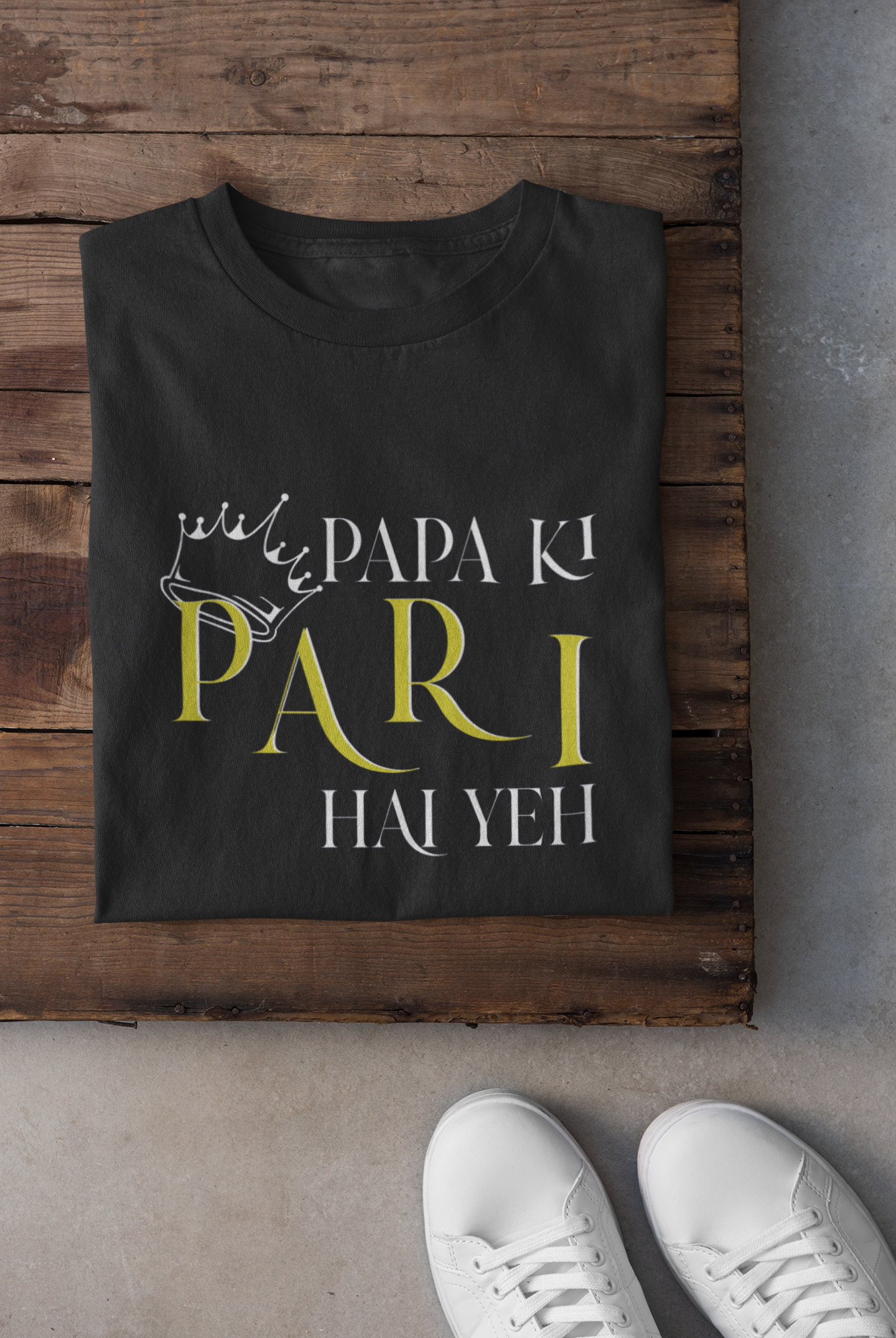 Papa Ki Pari Hu Mai Father and Daughter Black Matching T-Shirt- FunkyTeesClub