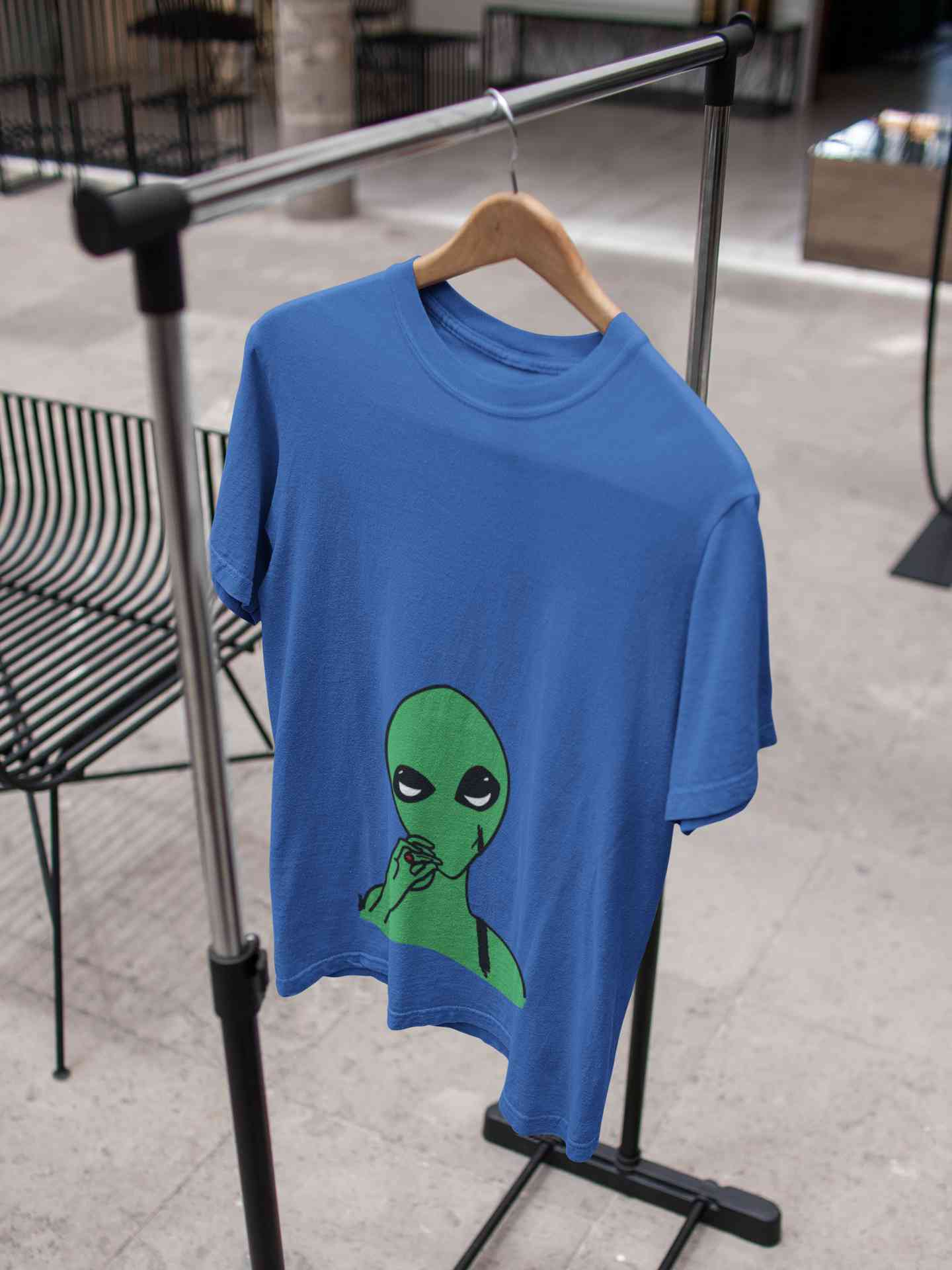Alien Smoking Mens Half Sleeves T-shirt- FunkyTeesClub