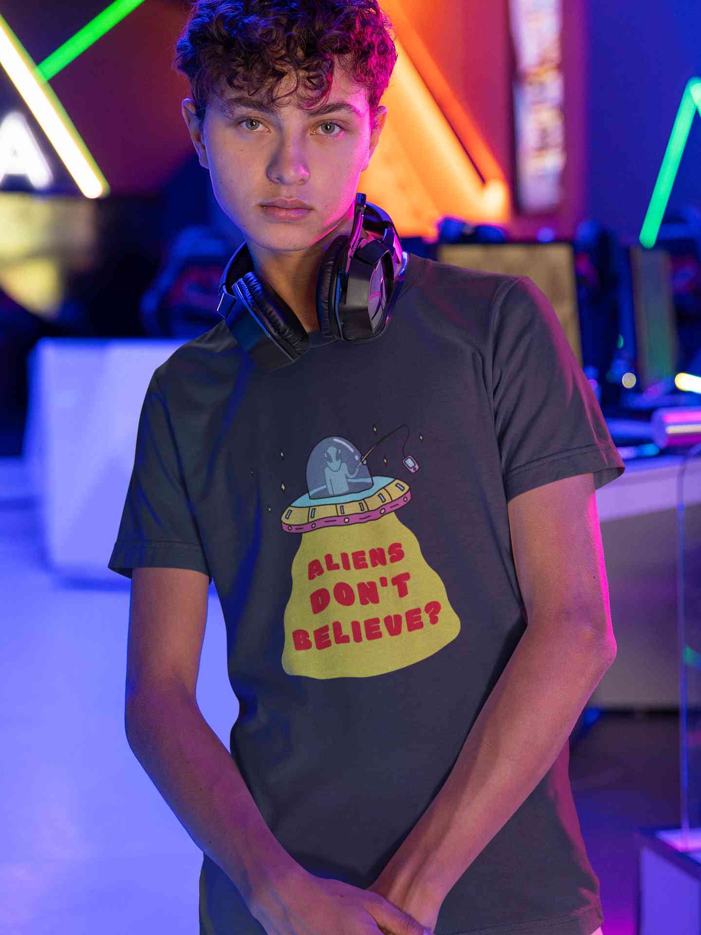 Aliens Do Not Beleive Mens Half Sleeves T-shirt- FunkyTeesClub