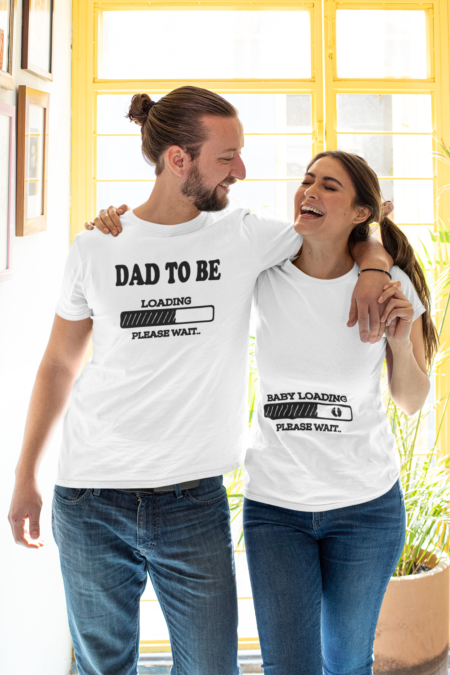 Mom To Bee Dad To Bee Pregnancy Announcement Maternity Couple Half Sleeves T-Shirts -FunkyTeesClub