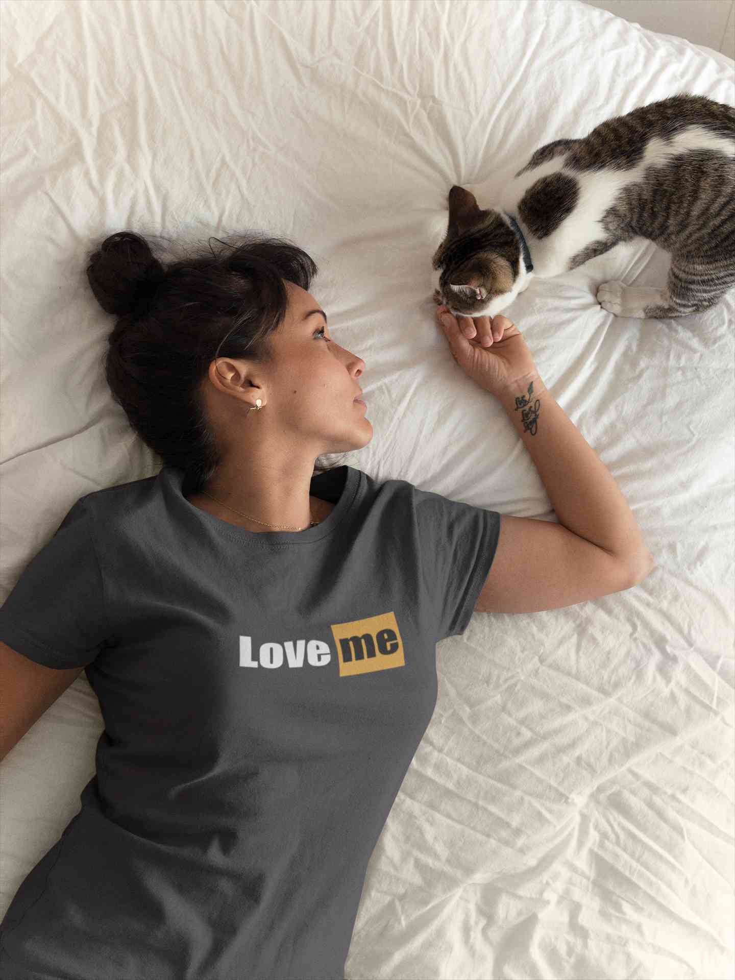 Love Me Minimals Women Half Sleeves T-shirt- FunkyTeesClub